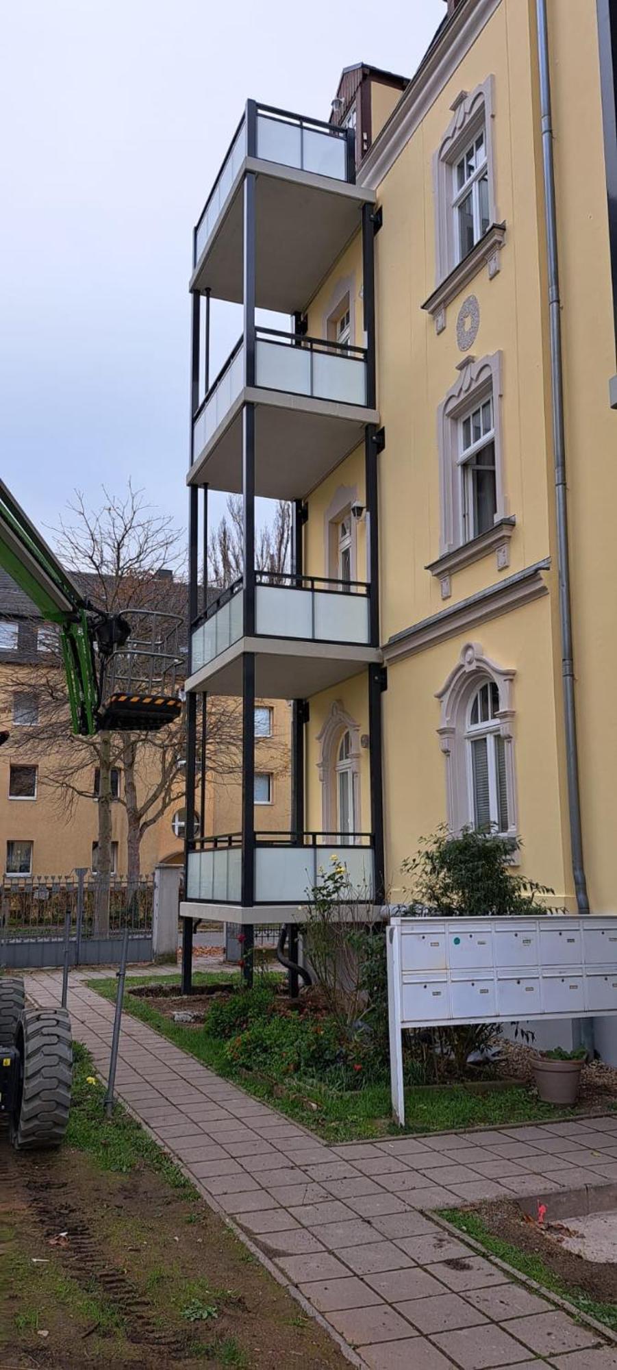 "Glueck Auf" Lichtdurchflutete Schicke Ferienwohnung In Zwickau Exterior foto